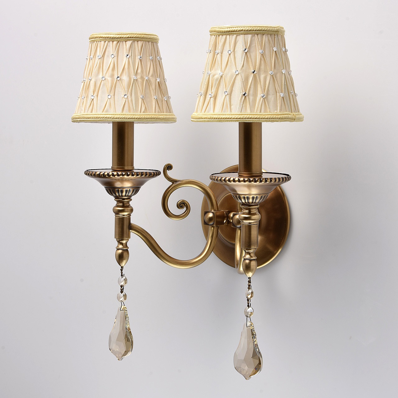 Бра CHIARO Паула 411020502