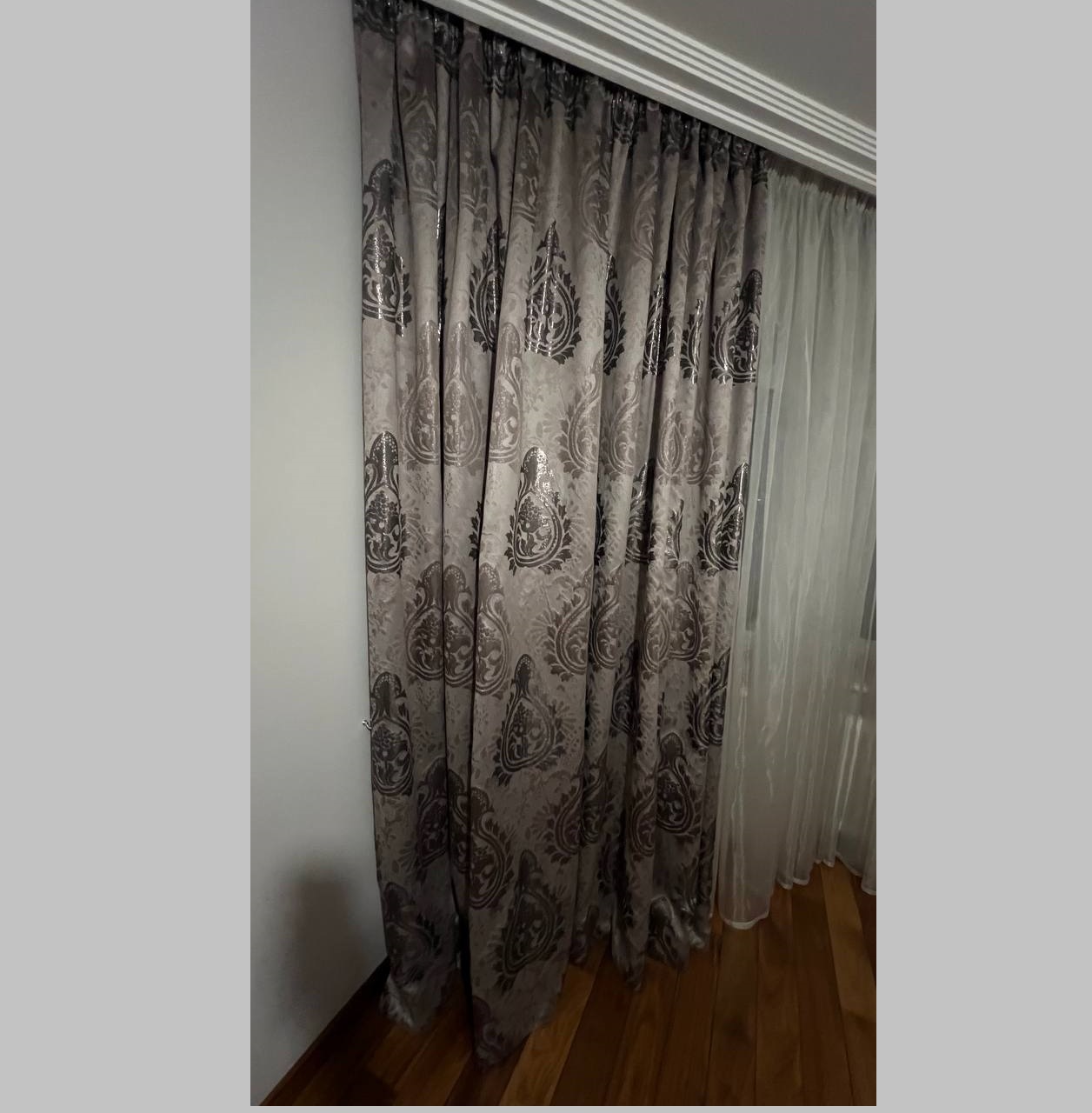 Комплект штор из 2-х полотен на подкладке +тюль Н-270 см, Италия