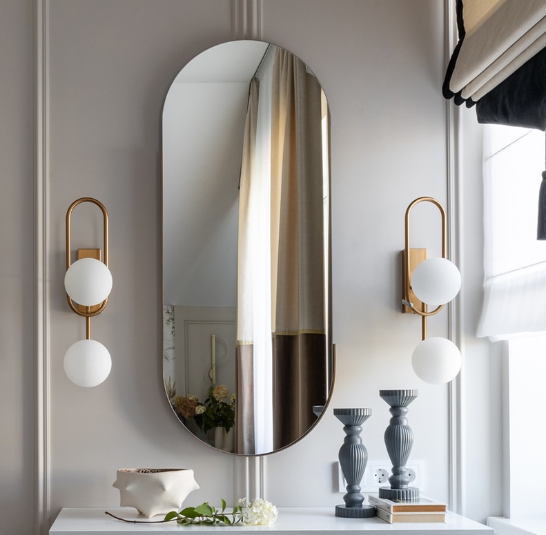 Зеркало овальное в металлической раме (золото) арт.19-OA-6385 Garda Decor