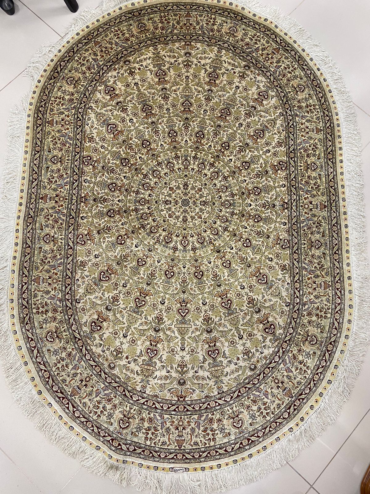 Персидский ковёр овальный  