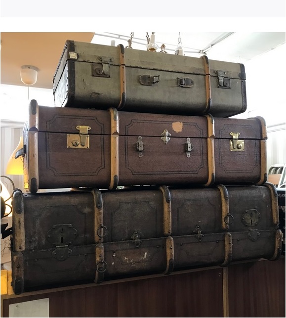 Старинные/винтажные чемоданы, середина ХХ века, Европа.